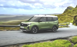 Doblo parasına konfor: Ford Tourneo Courier ailesi uygun fiyatla sahnede
